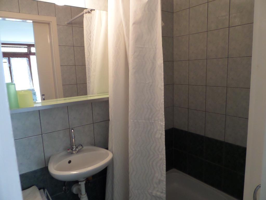 Bori Apartmanok Hajdúszoboszló المظهر الخارجي الصورة